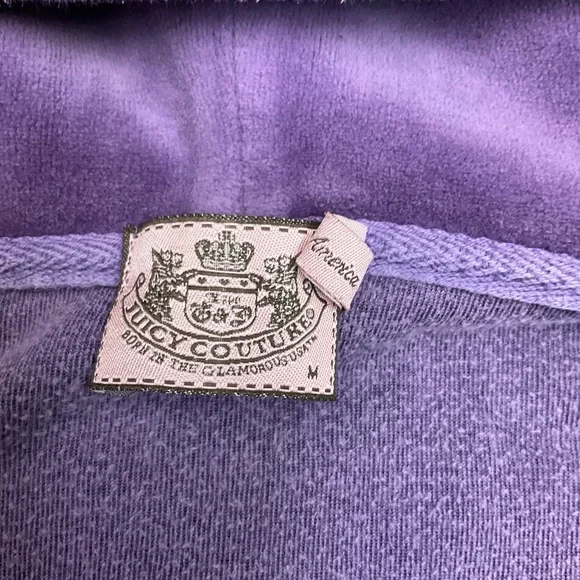 🔥4/$15🔥 JUICY COUTURE ‘Queen of Stuff’ Purple Velour Hoodie Full Zip Sweatshirt - Picture 5 of 10